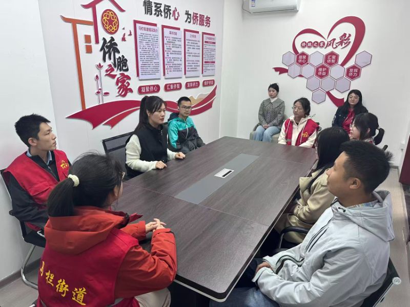 ��(li��n)�������ҫ��^(q��)�������B������W(xu��)���`����(w��)�Ŀů�Ć�Ļ